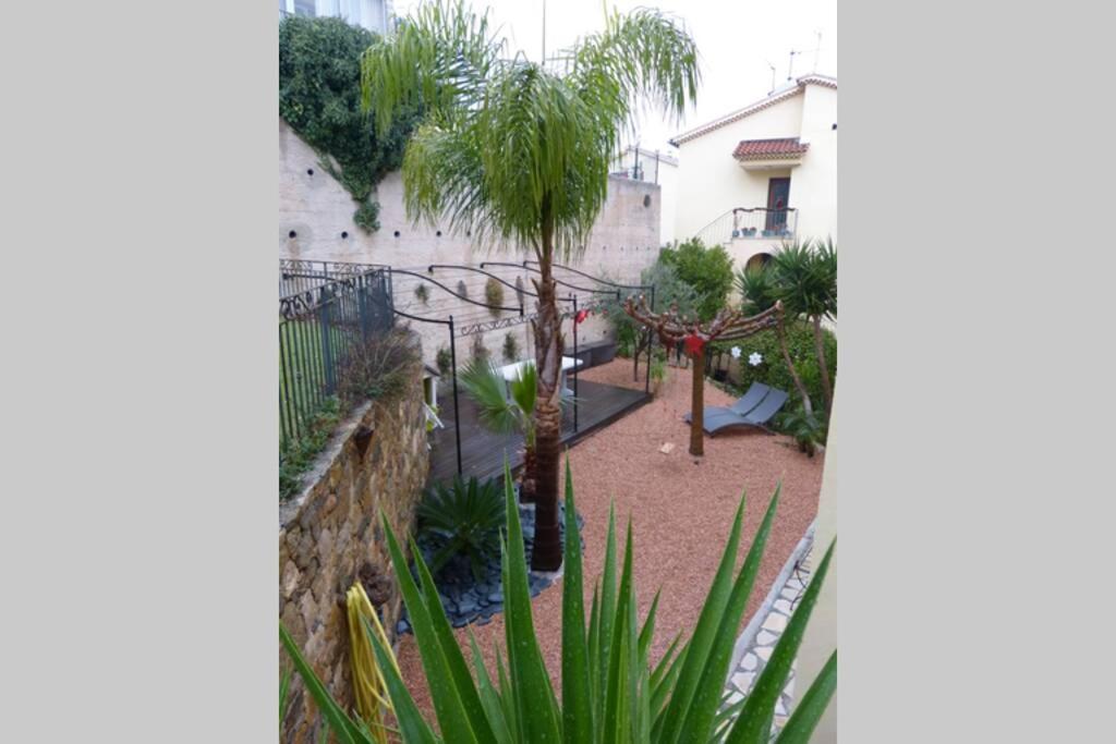 Vacances Ideales Limite Sanary Sur Mer !! Logement Partage Shared Accommodation Олиул Екстериор снимка